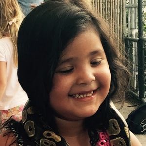 Meet your Posher, Vivian